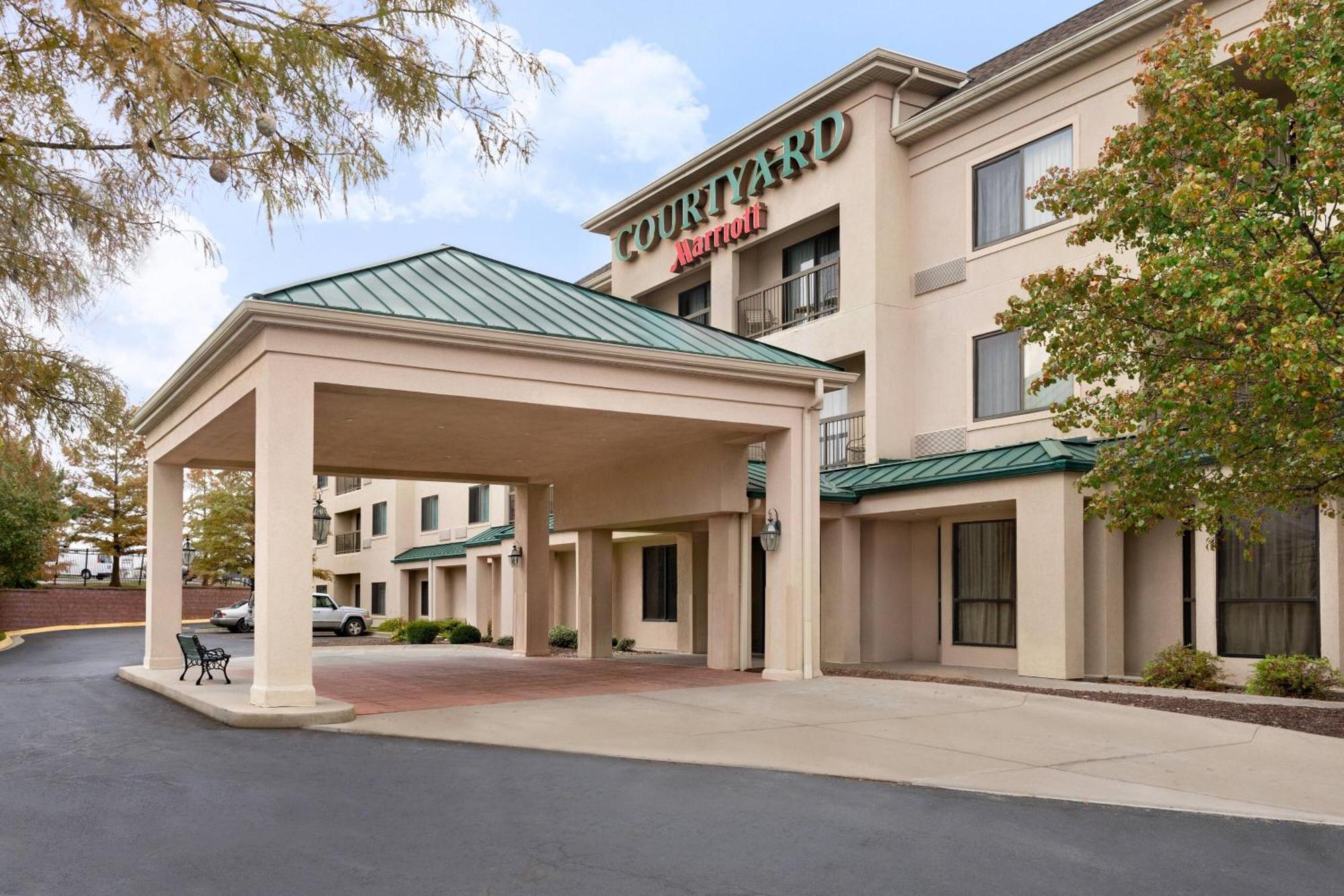 Courtyard By Marriott Topeka Eksteriør bilde