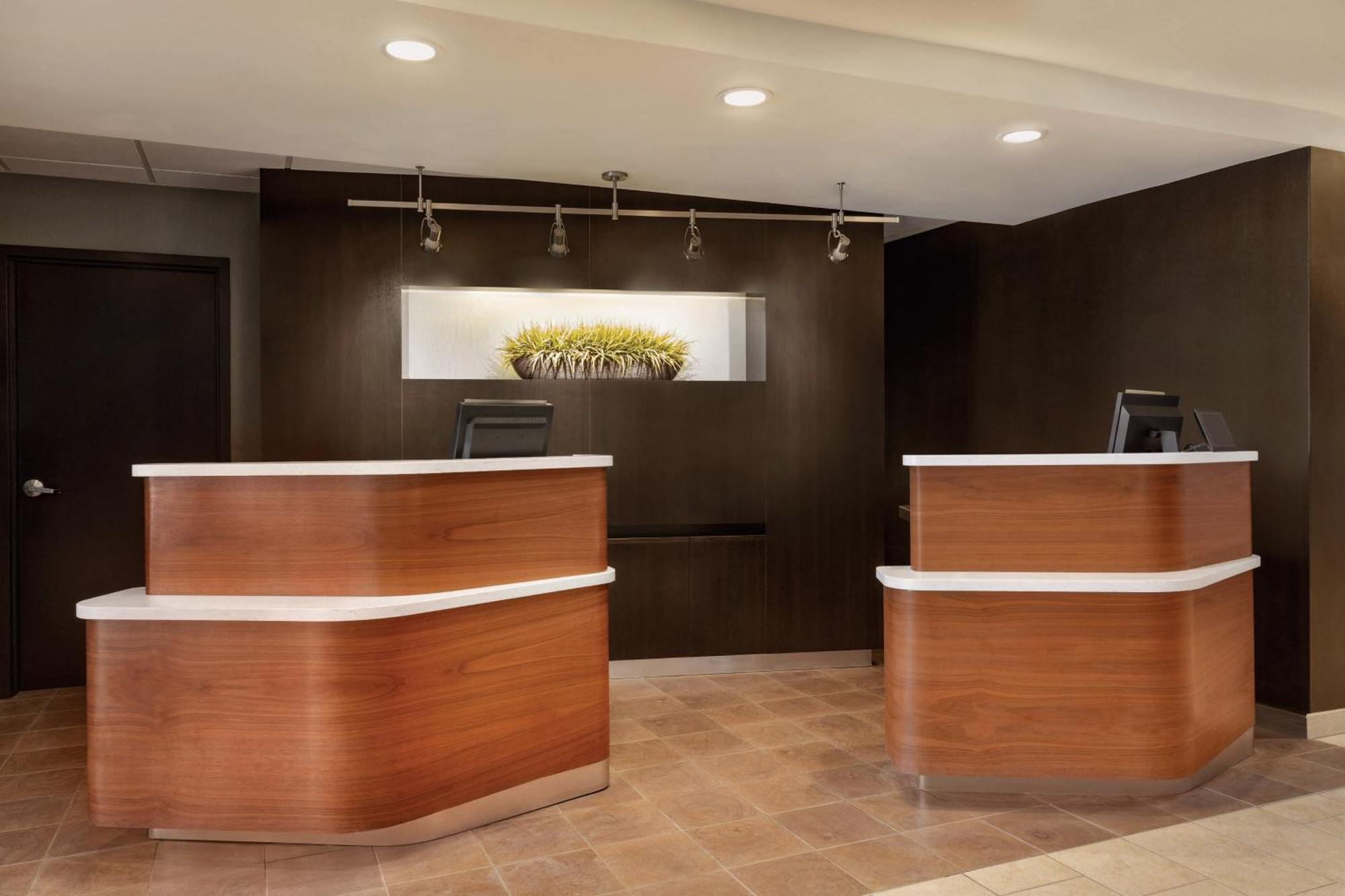 Courtyard By Marriott Topeka Eksteriør bilde