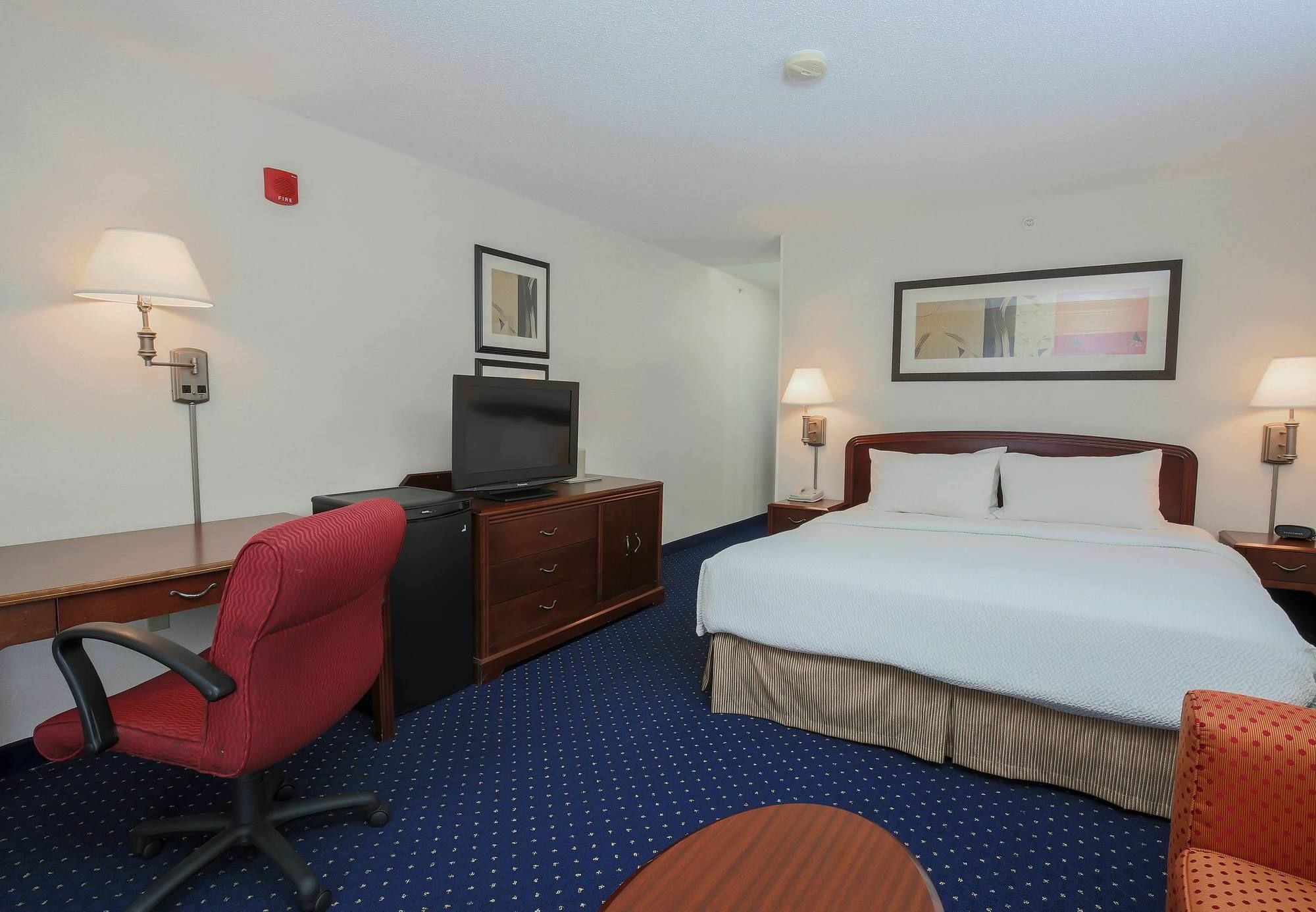 Courtyard By Marriott Topeka Eksteriør bilde