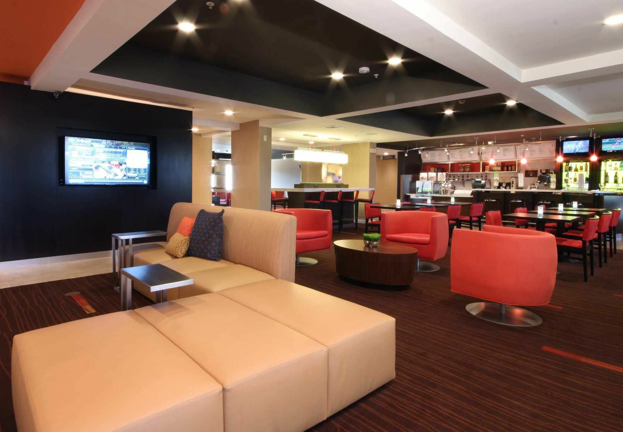 Courtyard By Marriott Topeka Eksteriør bilde